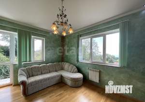 Дом 240м², 3-этажный, участок 8 сот.  