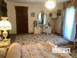 Дом 267м&sup2;, 3-этажный, участок 35 сот.  