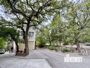 Дом 375м², 3-этажный, участок 1 сот.  