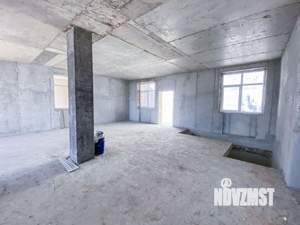 Дом 295м&sup2;, 2-этажный, участок 4 сот.  