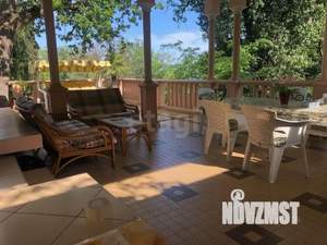 Дом 198м&sup2;, 2-этажный, участок 20 сот.  