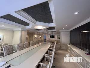 Дом 615м&sup2;, 6-этажный, участок 74 сот.  