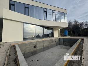 Коттедж 545м², 3-этажный, участок 10 сот.  