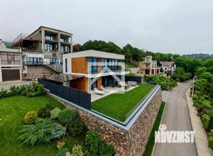 Коттедж 191м&sup2;, 2-этажный, участок 4 сот.  