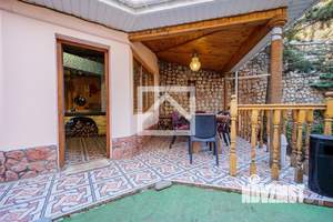 Дом 365м&sup2;, 4-этажный, участок 10 сот.  