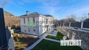 Дом 240м², 2-этажный, участок 7 сот.  