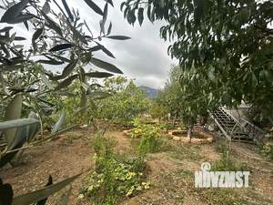 Дом 192м&sup2;, 2-этажный, участок 4 сот.  