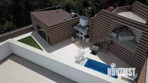 Дом 280м&sup2;, 2-этажный, участок 10 сот.  