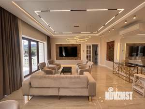 Дом 360м&sup2;, 3-этажный, участок 8 сот.  