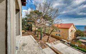 Дом 650м², 3-этажный, участок 30 сот.  