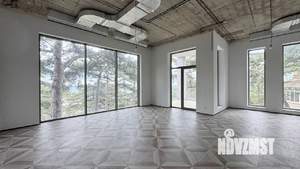 Дом 933м&sup2;, 2-этажный, участок 14 сот.  