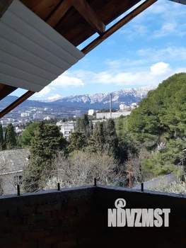 Дом 400м², 3-этажный, участок 6 сот.  