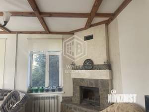 Дом 223м&sup2;, 3-этажный, участок 15 сот.  