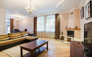 Дом 347м², 2-этажный, участок 6 сот.  