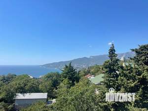 Дом 312м&sup2;, 3-этажный, участок 6 сот.  