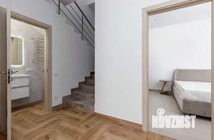 Коттедж 420м², 2-этажный, участок 12 сот.  