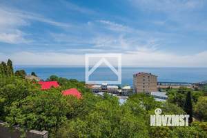 Дом 798м&sup2;, 5-этажный, участок 12 сот.  