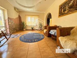 Дом 379м², 4-этажный, участок 6 сот.  