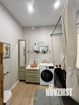 Дом 222м², 2-этажный, участок 7 сот.  