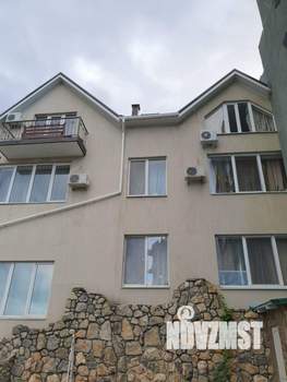 Дом 280м², 3-этажный, участок 1 сот.  