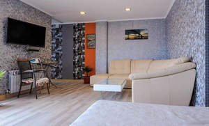 Дом 293м&sup2;, 3-этажный, участок 4 сот.  