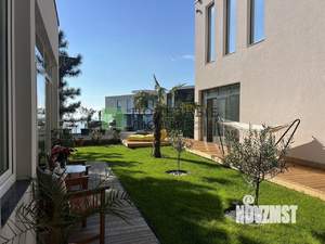 Дом 294м&sup2;, 2-этажный, участок 7 сот.  