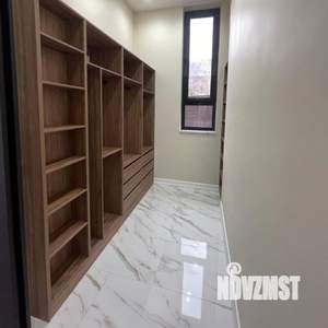 Дом 190м², 2-этажный, участок 6 сот.  