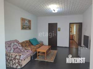 Дом 211м², 3-этажный, участок 1 сот.  