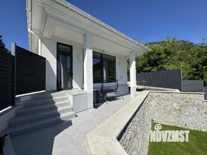 Дом 240м&sup2;, 2-этажный, участок 7 сот.  