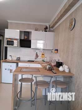 Дом 112м&sup2;, 3-этажный, участок 1 сот.  