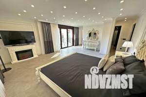 Коттедж 420м², 3-этажный, участок 15 сот.  