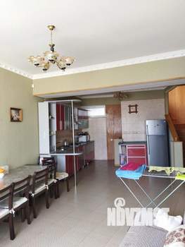 Дом 155м&sup2;, 3-этажный, участок 1 сот.  