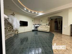 Таунхаус 150м², 2-этажный, участок 1 сот.  