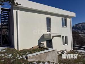 Дом 263м&sup2;, 3-этажный, участок 7 сот.  