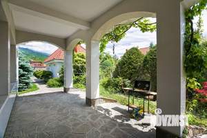 Дом 327м², 2-этажный, участок 21 сот.  