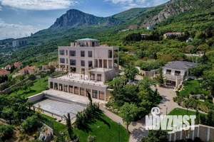 Коттедж 3270м², 5-этажный, участок 65 сот.  