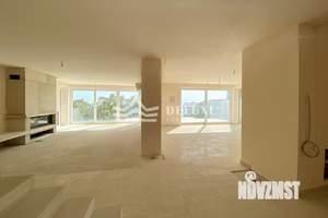 Дом 475м&sup2;, 3-этажный, участок 4 сот.  