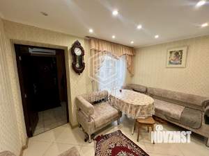 Дом 150м&sup2;, 3-этажный, участок 4 сот.  