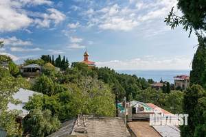 Дом 50м², 2-этажный, участок 1 сот.  