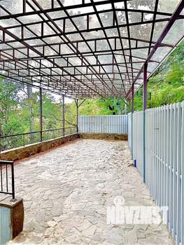 Дом 218м&sup2;, 2-этажный, участок 3 сот.  