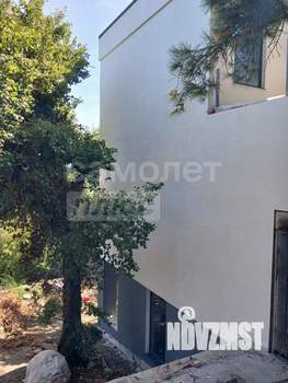 Дом 235м², 3-этажный, участок 5 сот.  