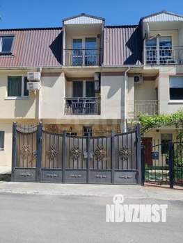 Таунхаус 125м², 3-этажный, участок 1 сот.  