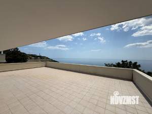 Дом 350м&sup2;, 2-этажный, участок 5 сот.  