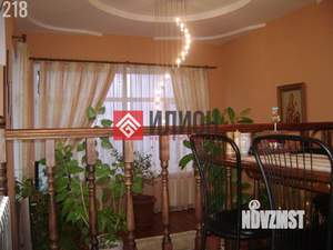 Дом 217м², 3-этажный, участок 10 сот.  