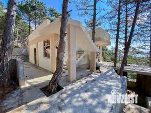 Дом 255м&sup2;, 2-этажный, участок 4 сот.  