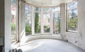 Дом 300м², 3-этажный, участок 10 сот.  