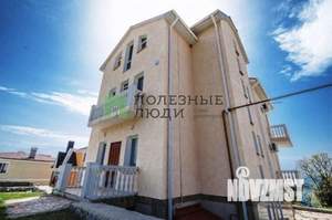 Дом 365м², 3-этажный, участок 12 сот.  