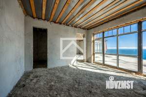 Дом 581м&sup2;, 3-этажный, участок 5 сот.  