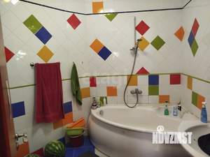 Дом 223м&sup2;, 3-этажный, участок 1 сот.  