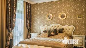 Дом 300м&sup2;, 3-этажный, участок 6 сот.  